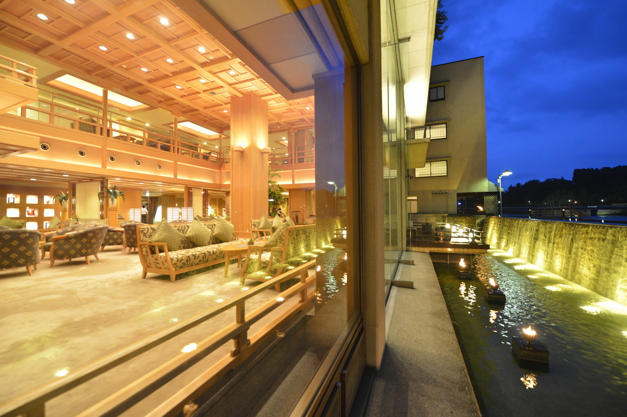 Ryokan Ayu No Sato Hitoyoshi Exteriör bild
