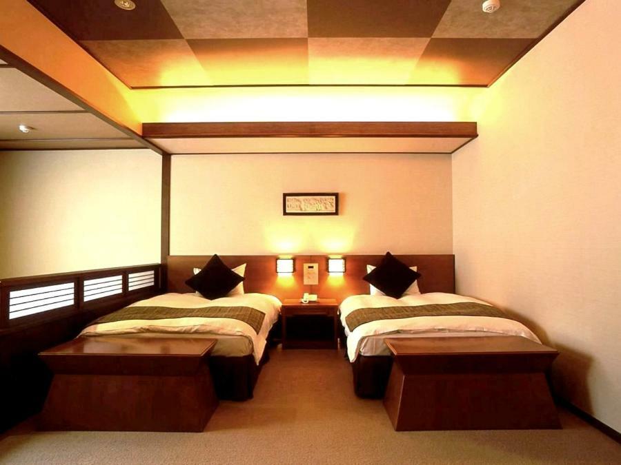 Ryokan Ayu No Sato Hitoyoshi Exteriör bild